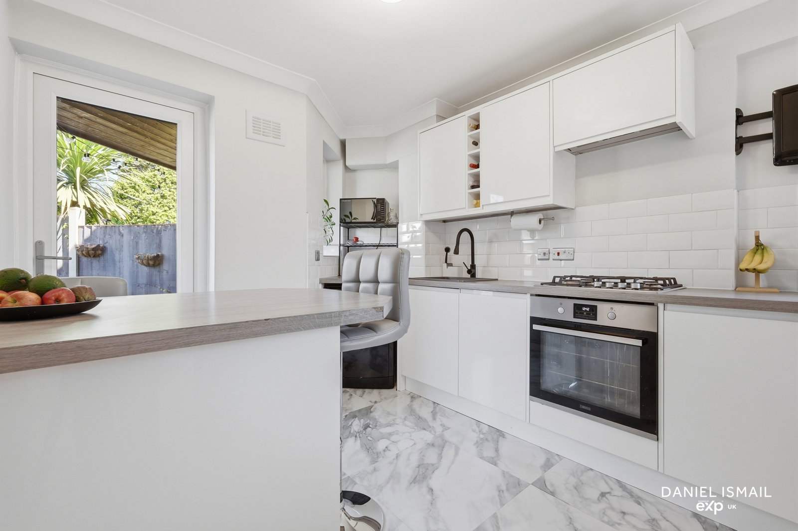 Detached House in Basildon