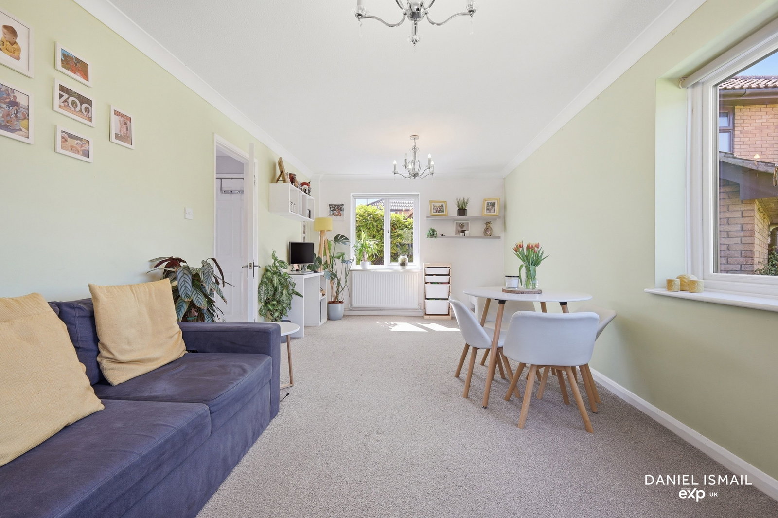 Detached House in Basildon