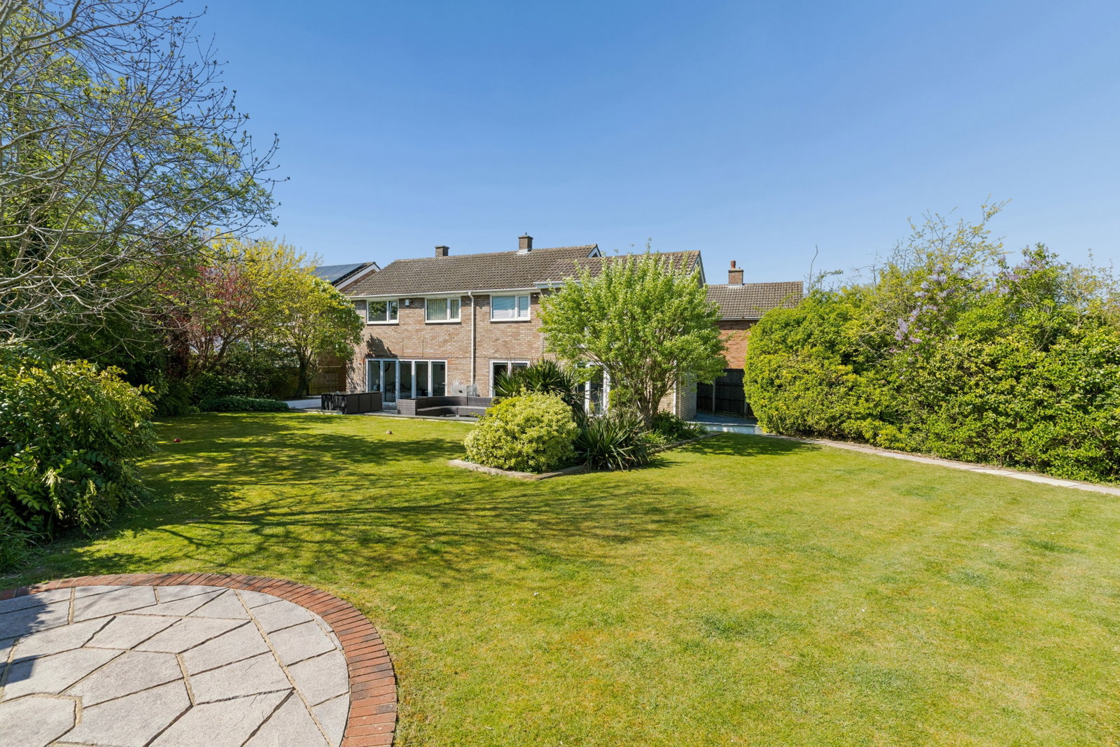 Detached House in Dunstable