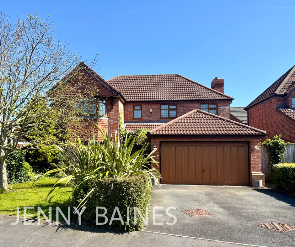 Detached House in Preston