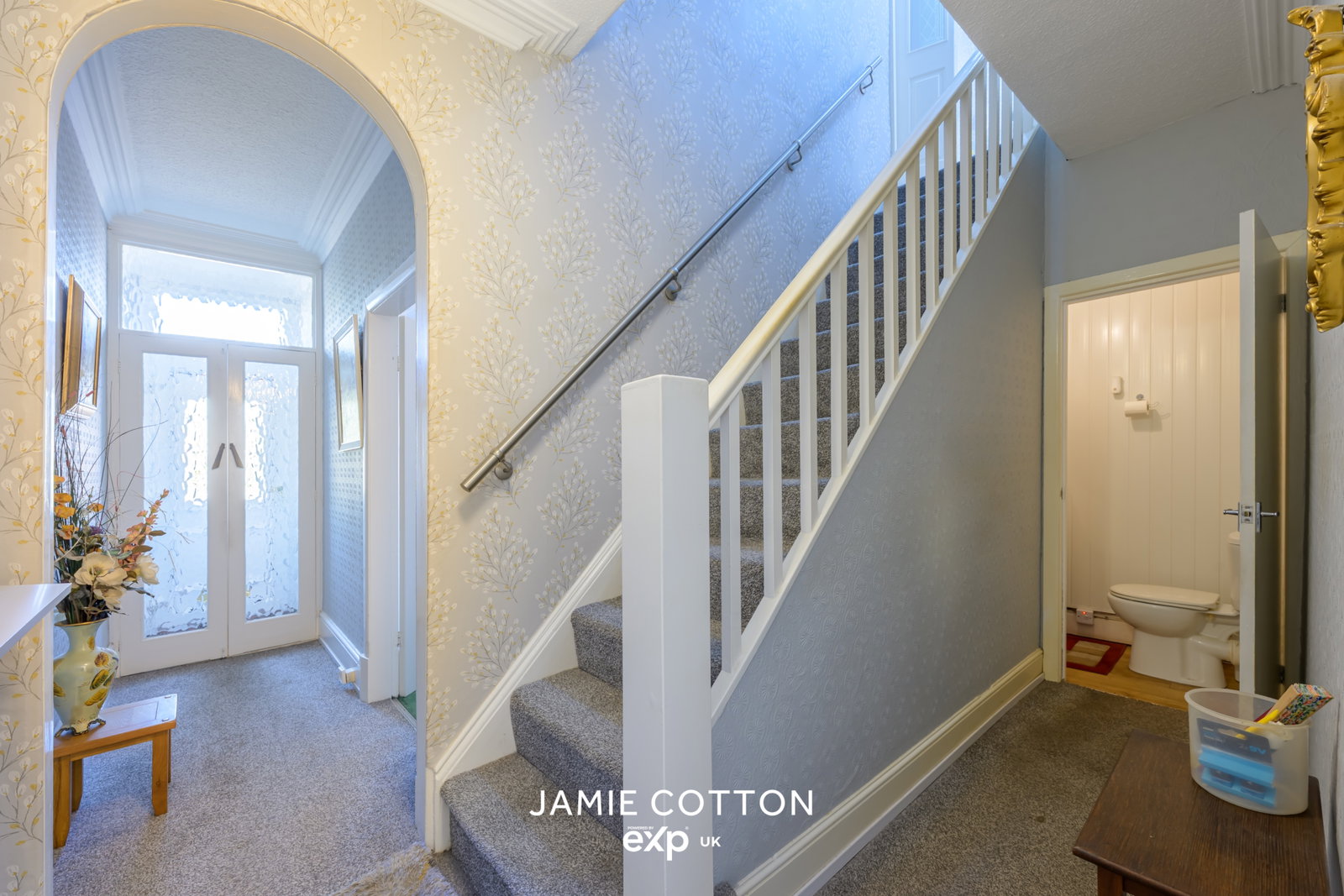 Semi Detached House in Halesowen