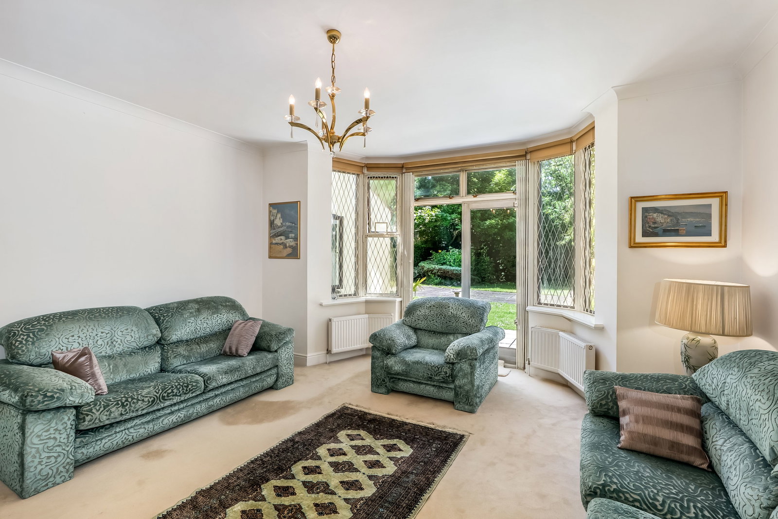 Apartment for sale in London, Finchley Road, London, NW11 7PE, 1665 m²