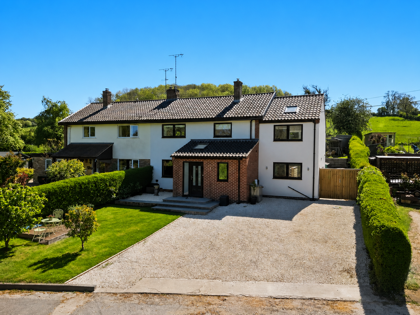 Semi Detached House in Newark