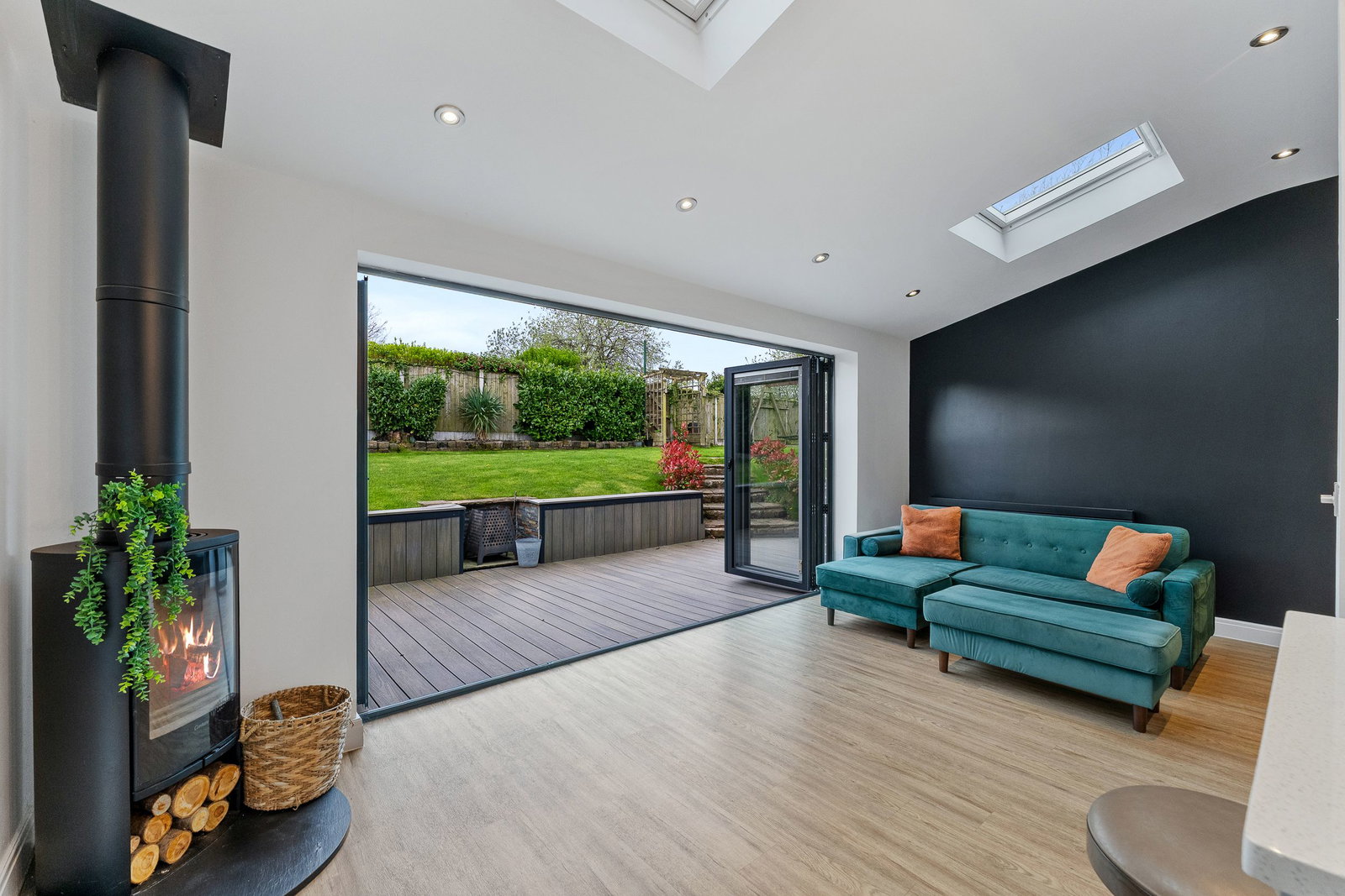 Semi Detached House in Leigh