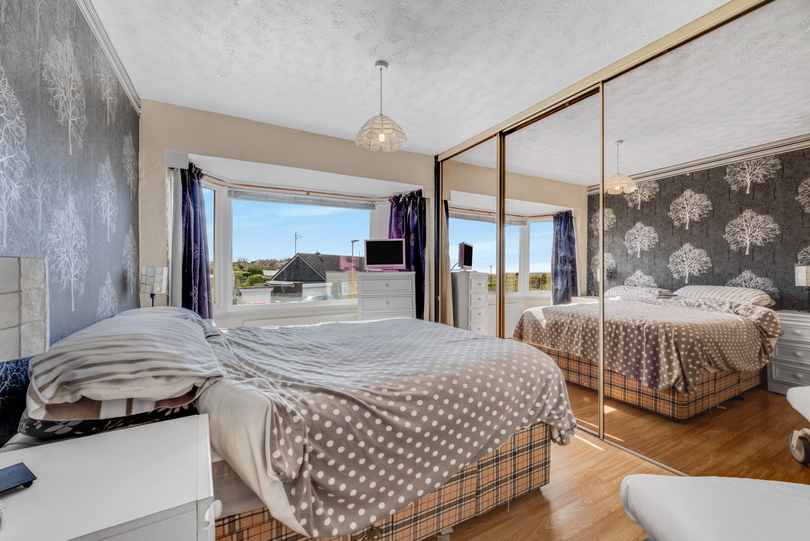Semi Detached House in Whitley Bay
