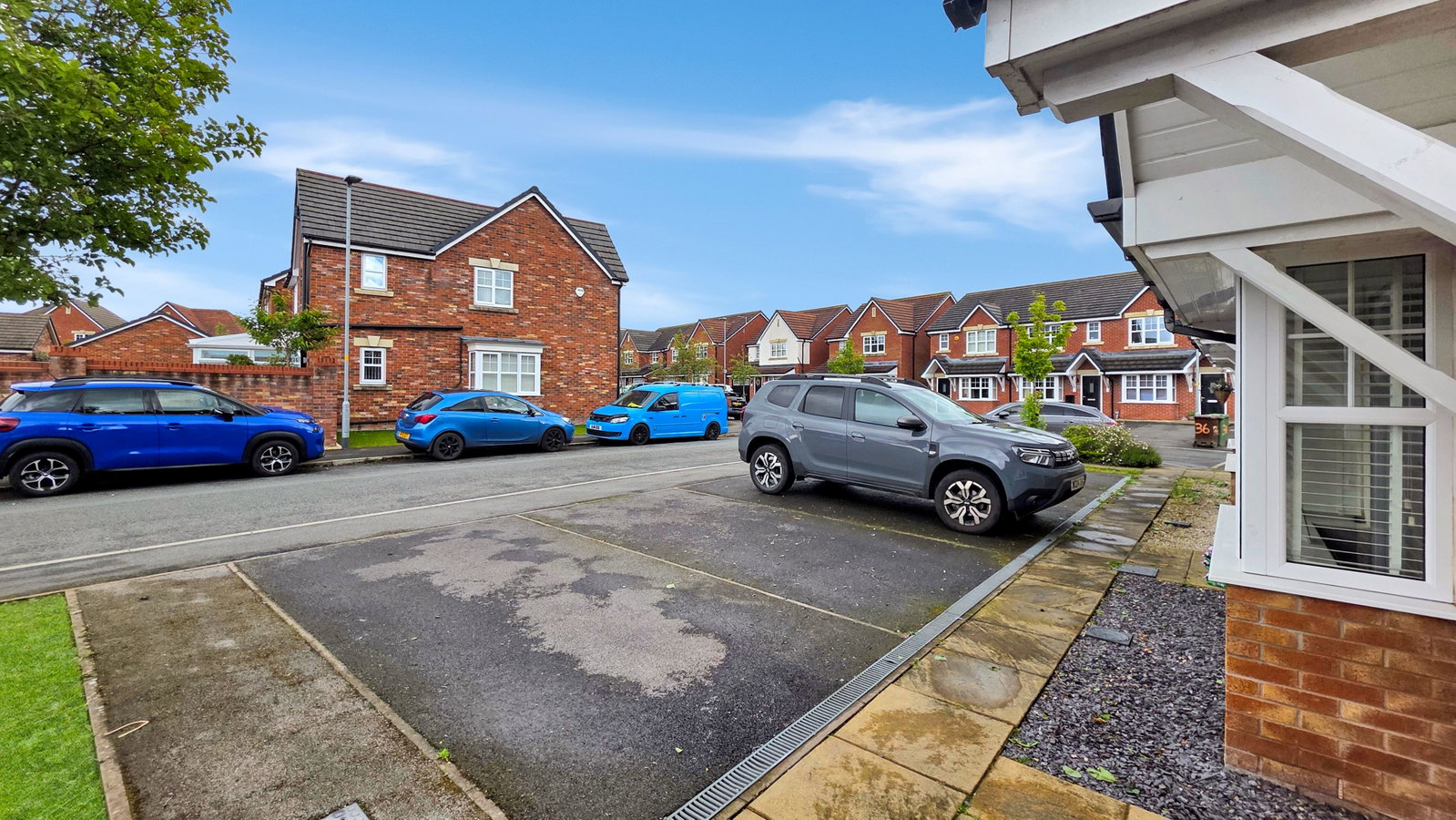 Semi Detached House in Tyldesley