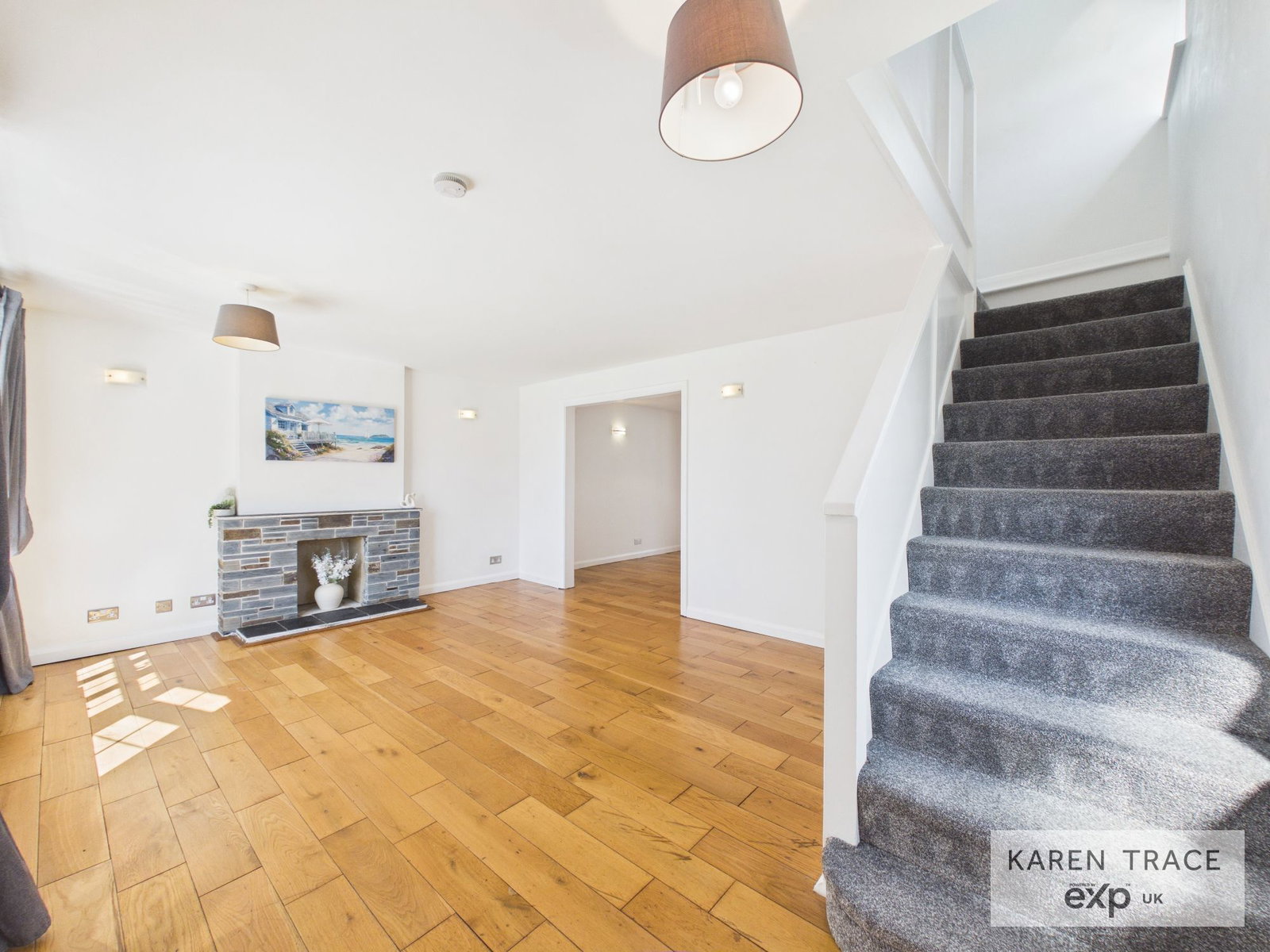 Detached House in Par