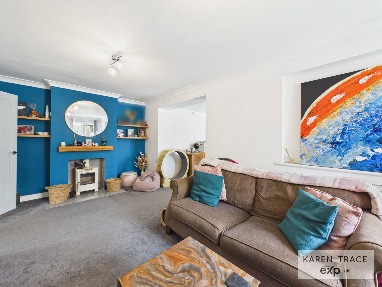 Semi Detached House in Par
