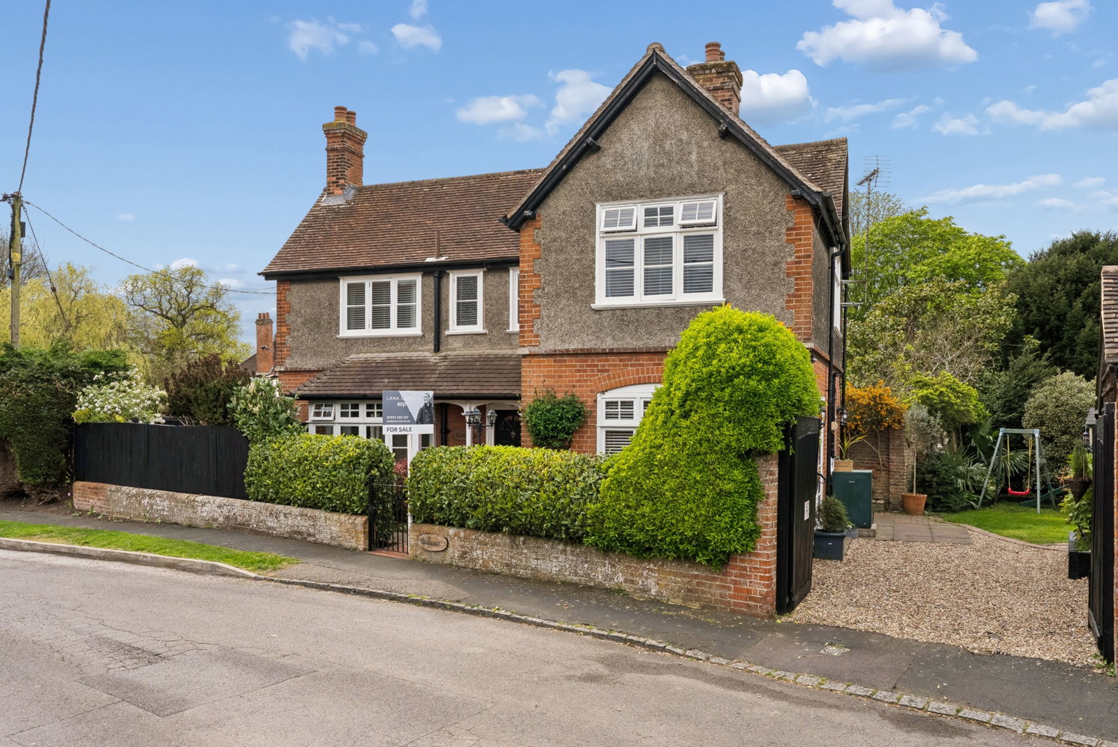 Detached House in Aylesbury