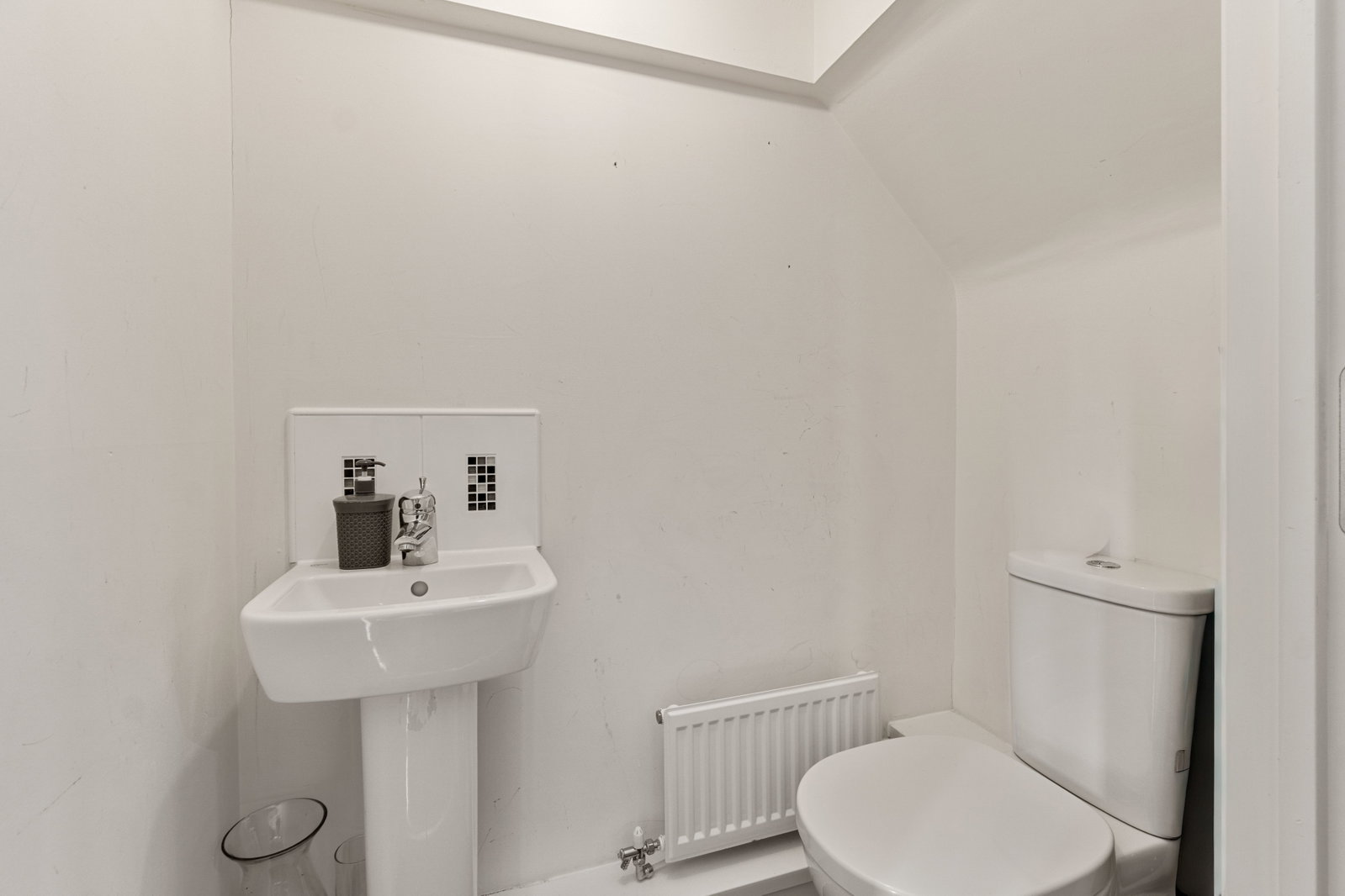 Semi Detached House in Bradford