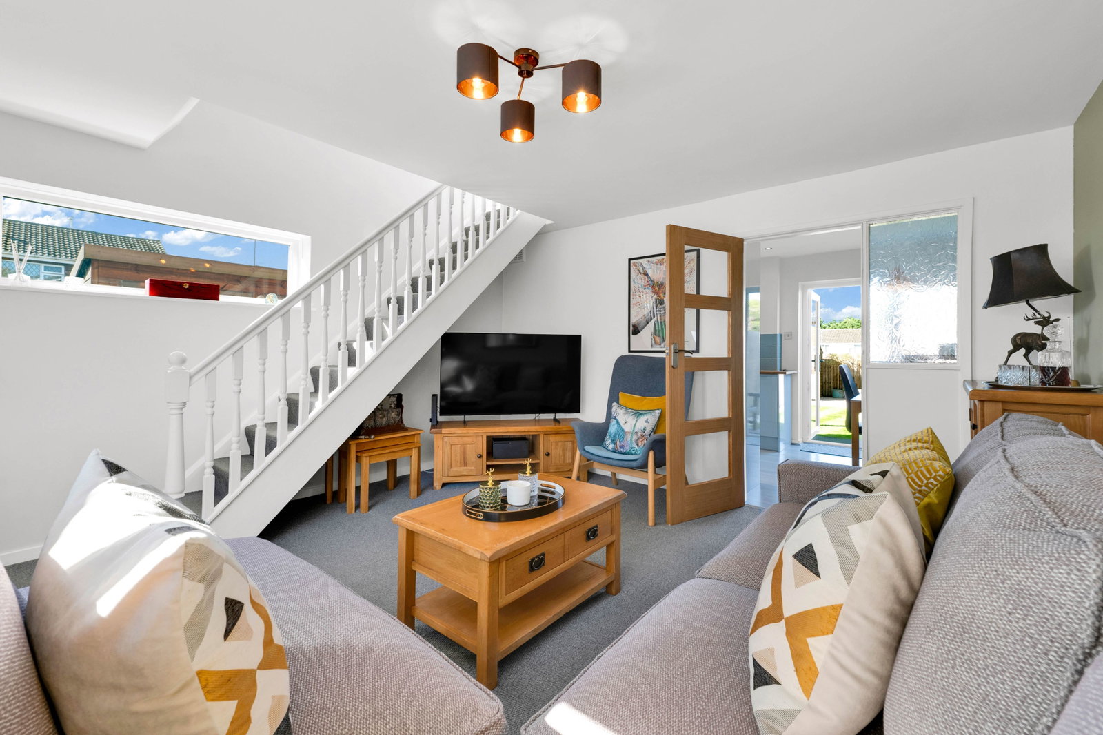 Semi Detached House for sale in Loughborough, Wallace Drive, Sileby, Loughborough, LE12 7SQ