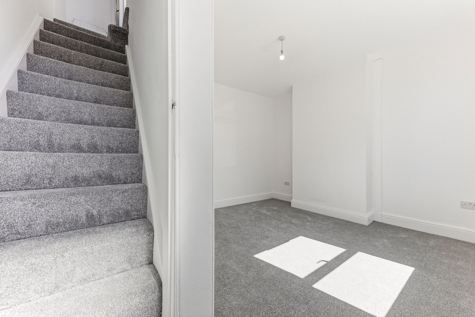 Semi Detached House in Wakefield