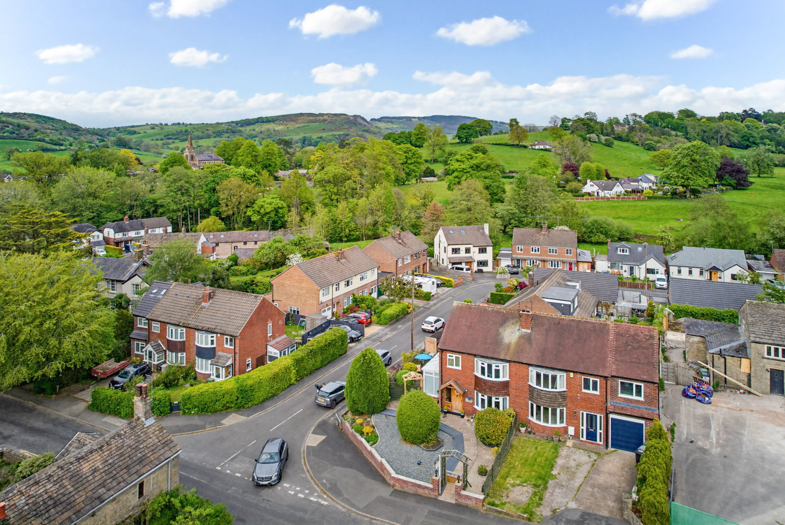 Semi Detached House for sale in Macclesfield, Hollin Lane, Sutton, Macclesfield, 915 m²