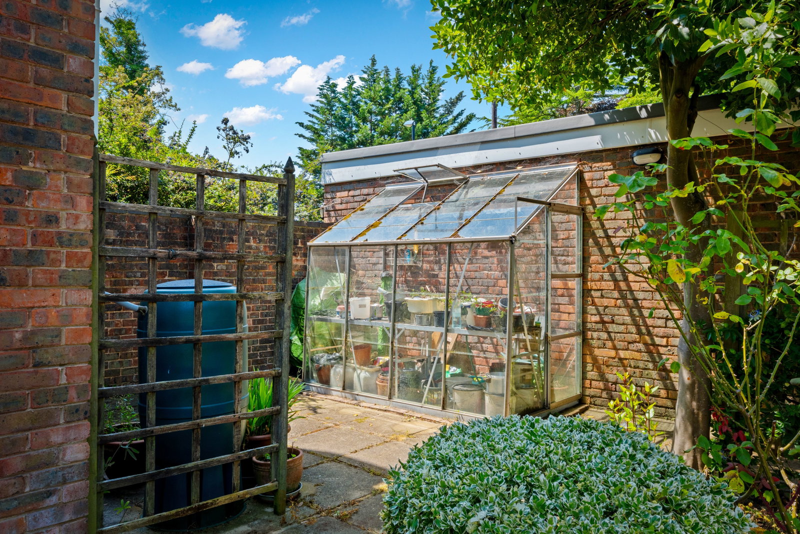 Detached House in Kenley
