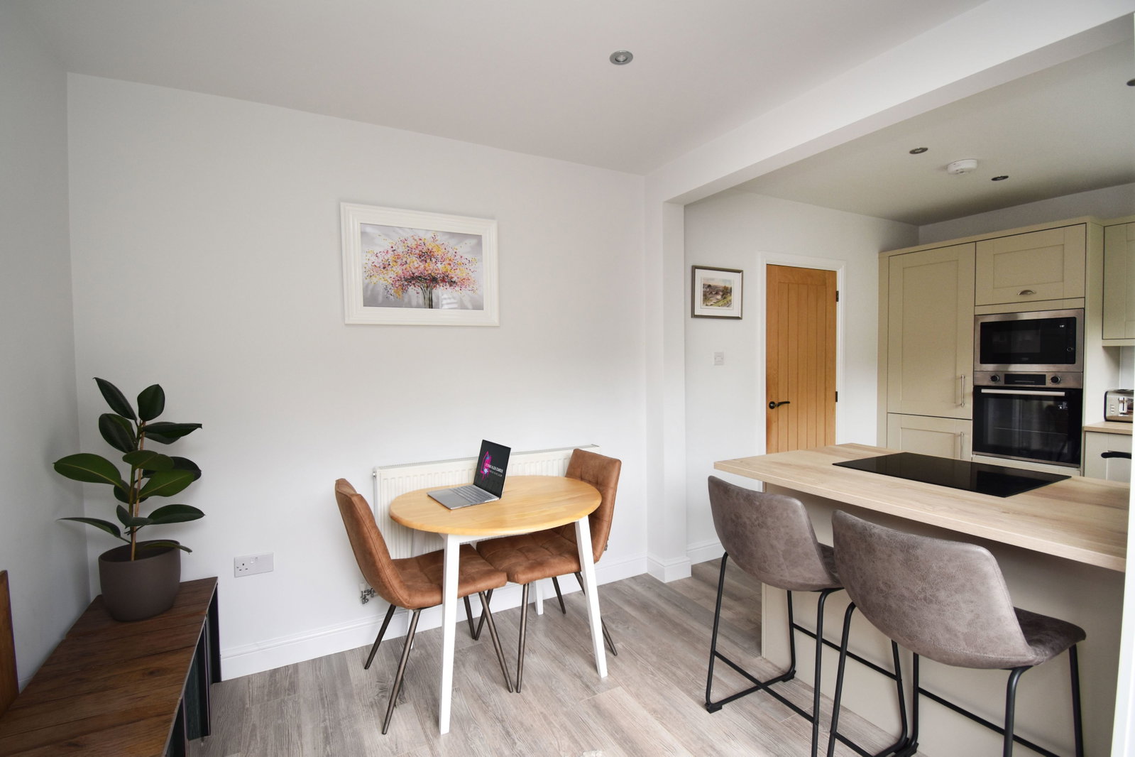 Semi Detached House in Kingswinford