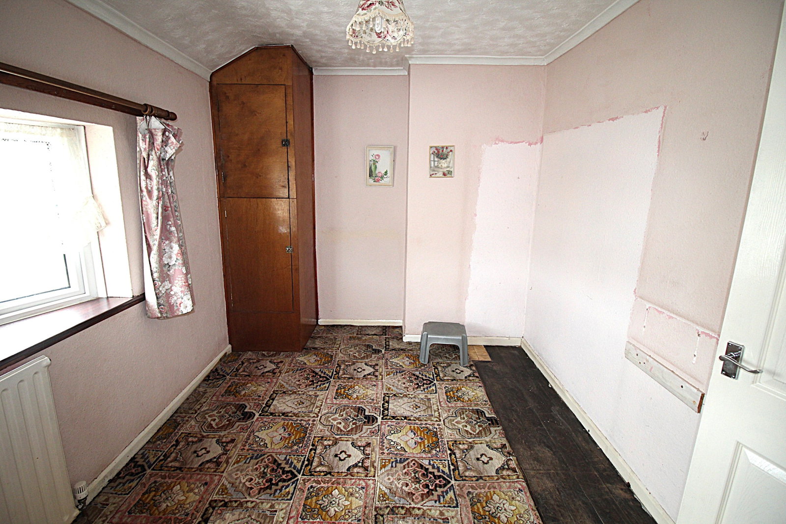 Terraced House for sale in Dudley, Chester Road, Dudley, West Midlands, DY2 9RZ