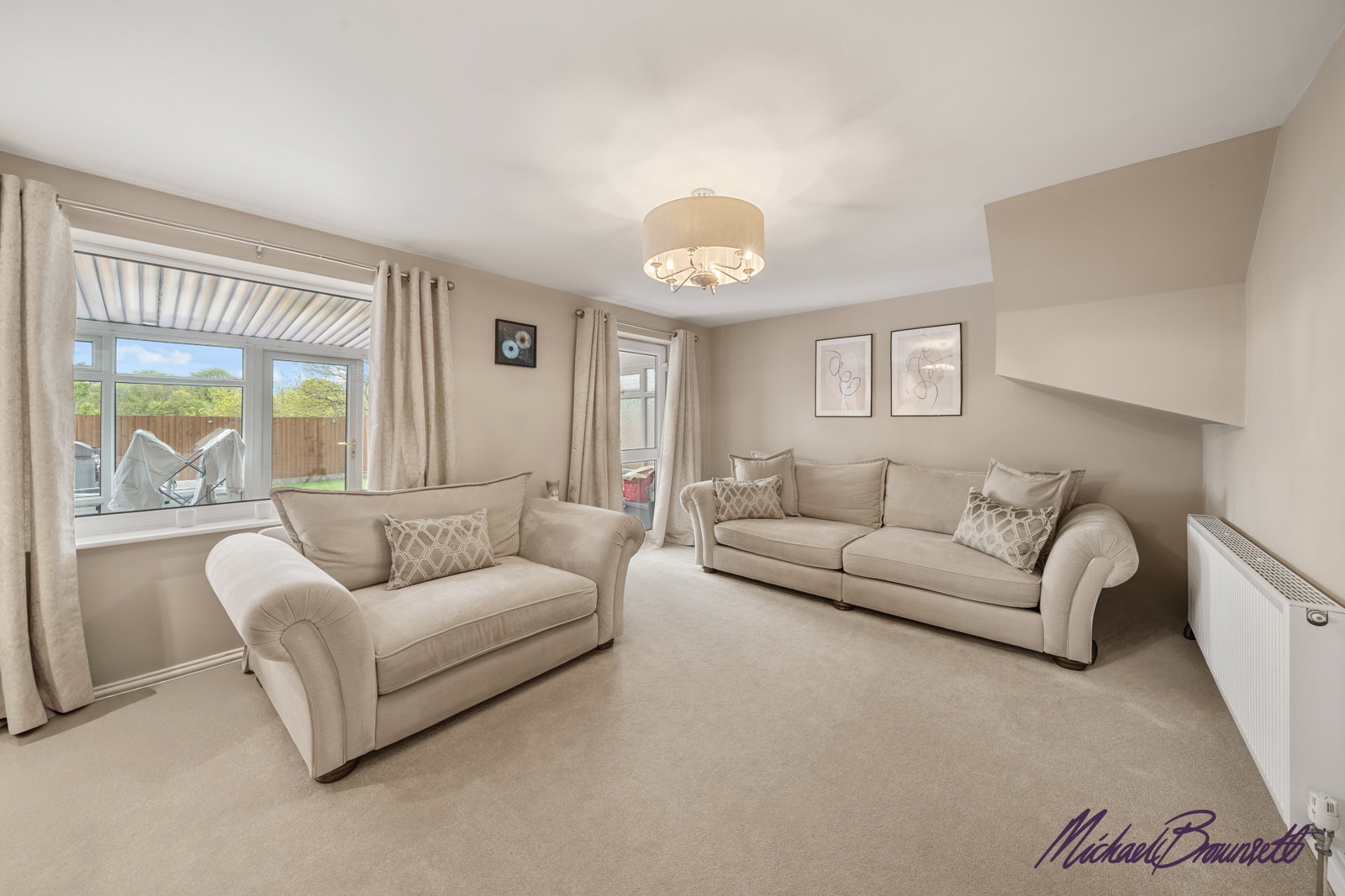 Detached House in Bradford