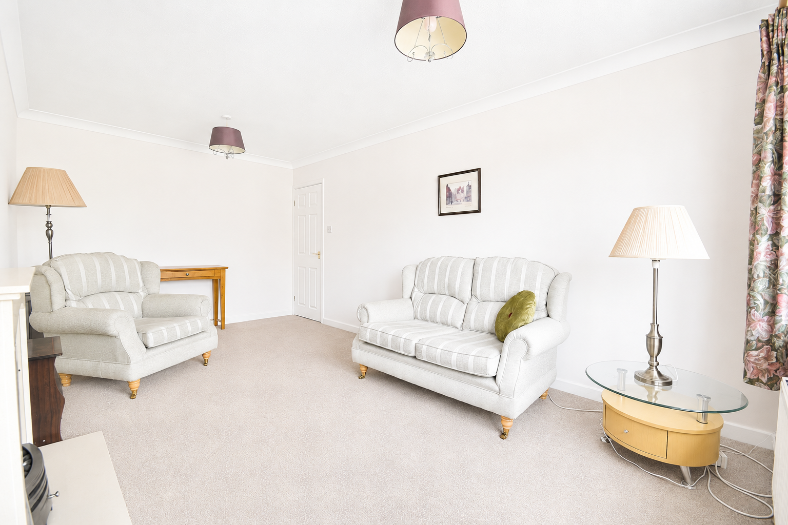Semi Detached Bungalow in Derby