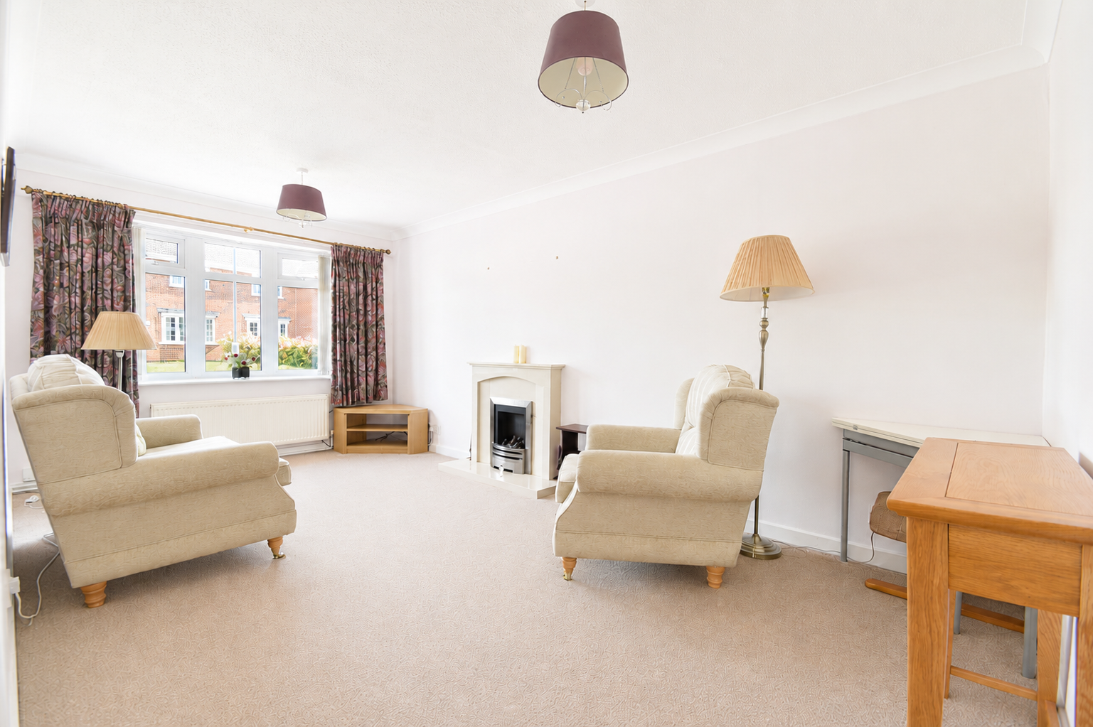 Semi Detached Bungalow in Derby