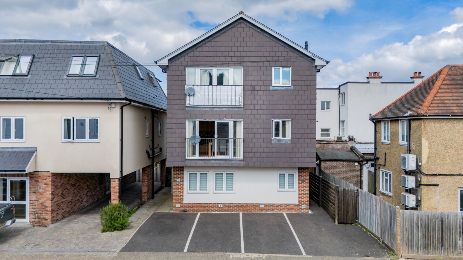 Apartment in Bromley