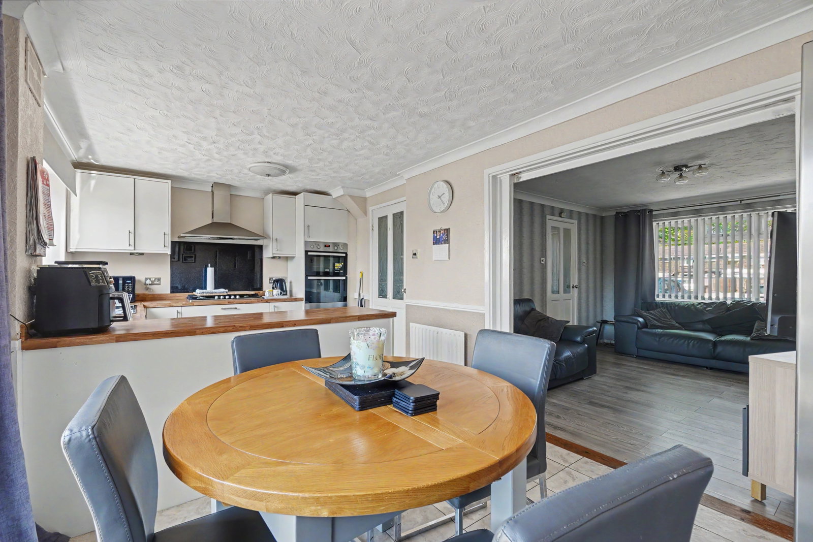 End Of Terrace House in Rainham