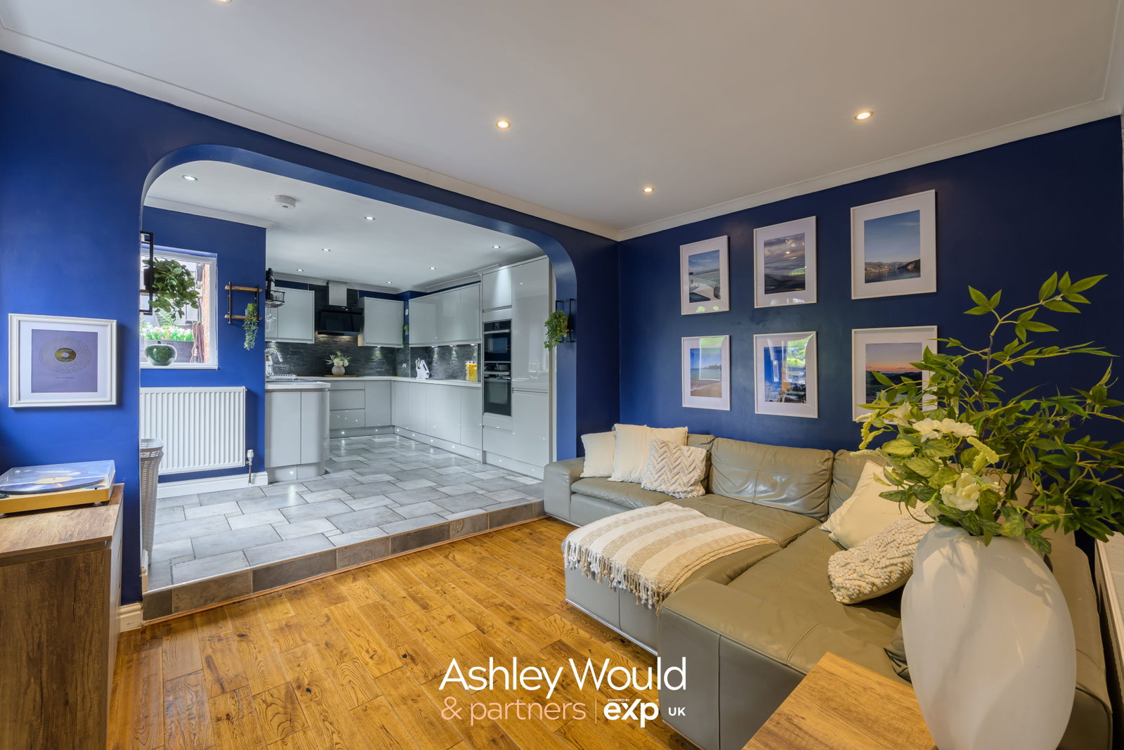 Semi Detached House in Cradley Heath