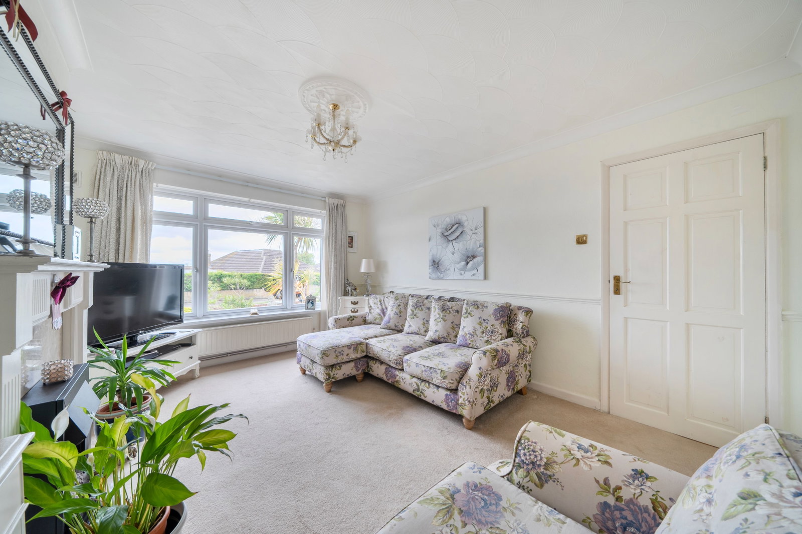 Semi Detached Bungalow in Ramsgate
