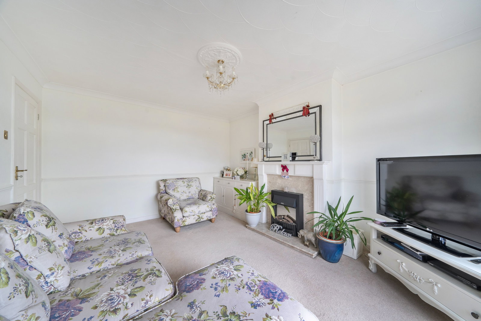 Semi Detached Bungalow in Ramsgate
