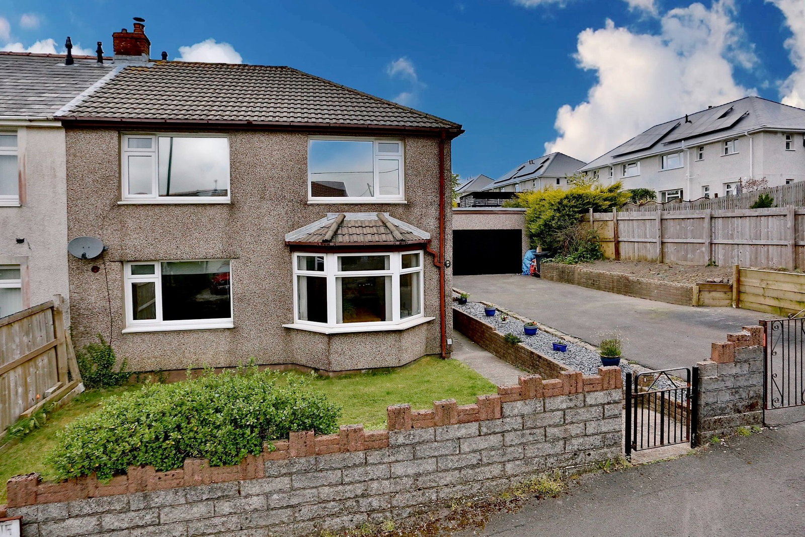 Semi Detached House in Ebbw Vale