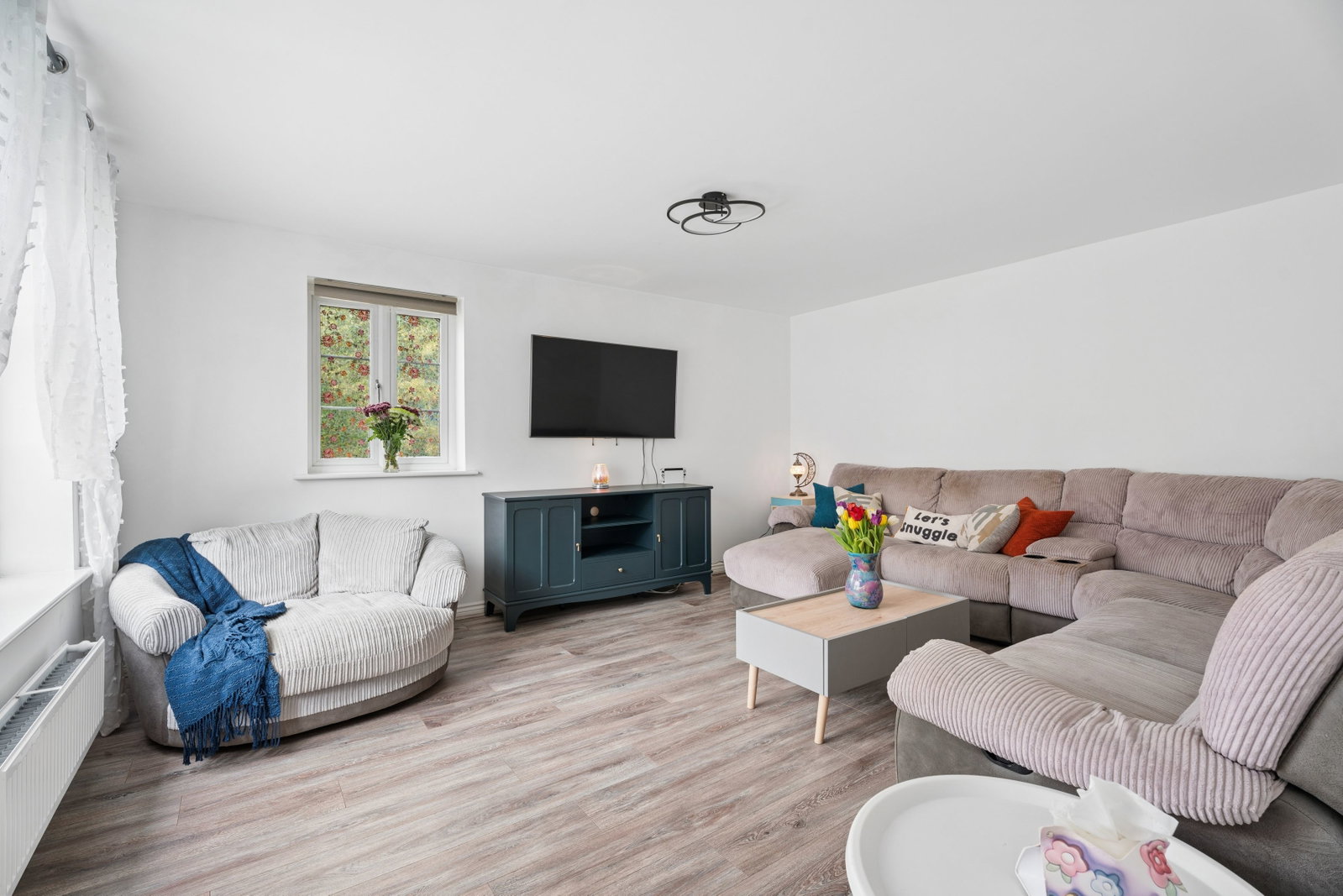 Detached House in Dunstable