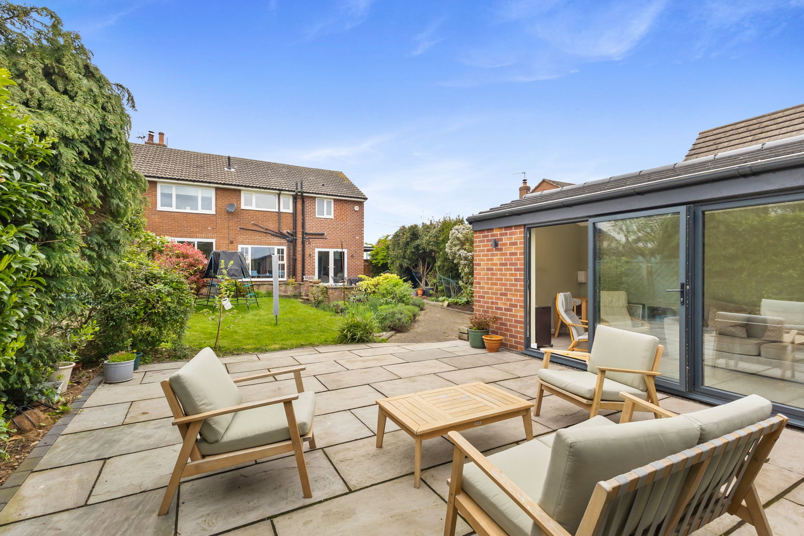 Semi Detached House in Altofts, Normanton