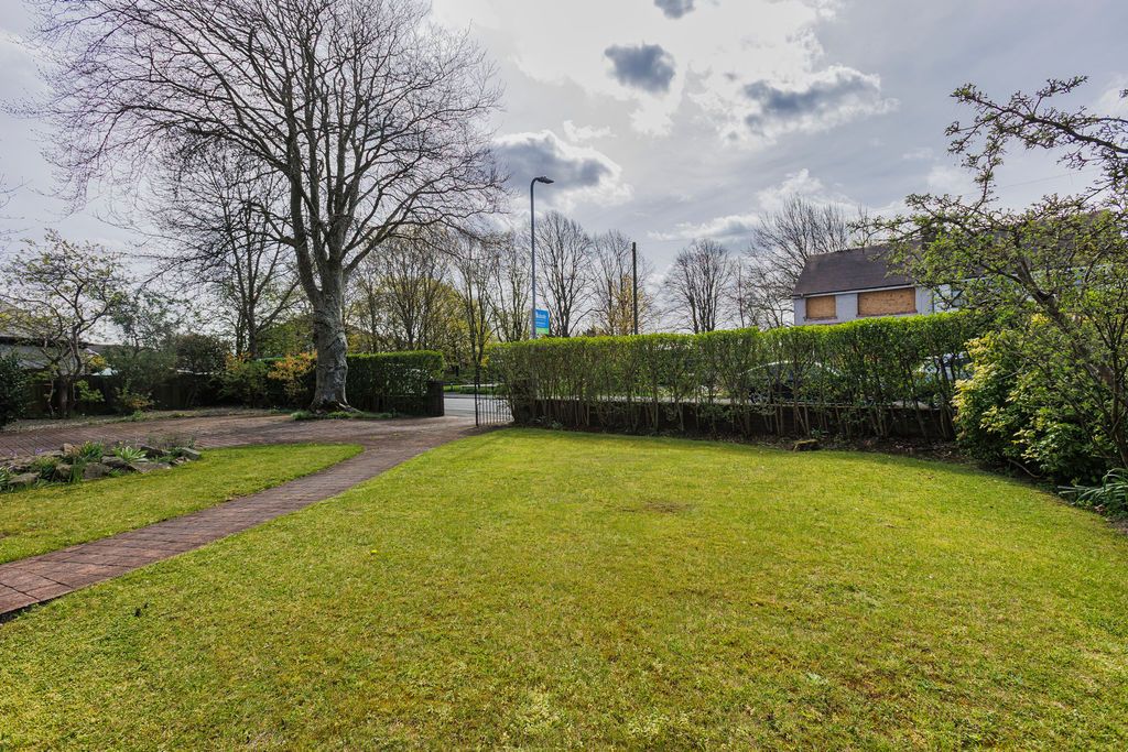 Detached House in Liverpool