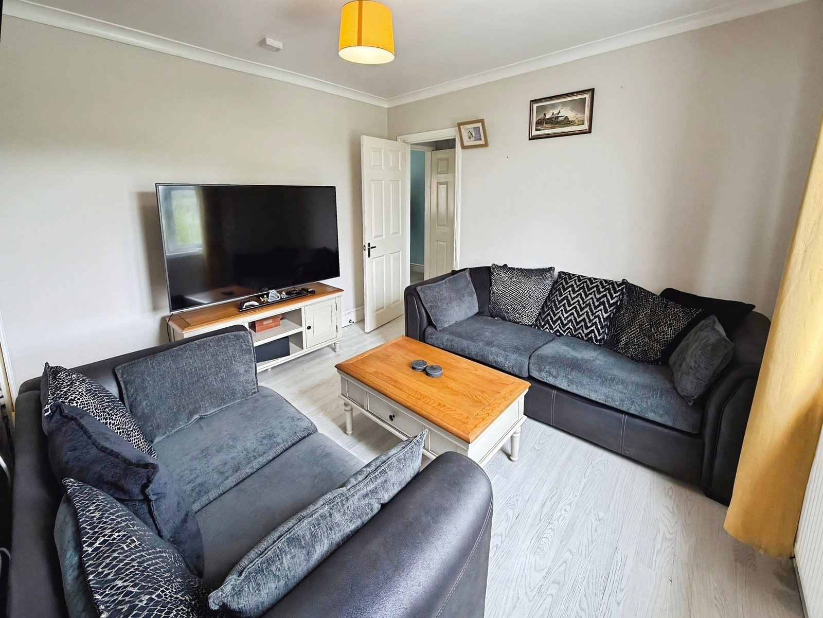 Semi Detached House in Swansea