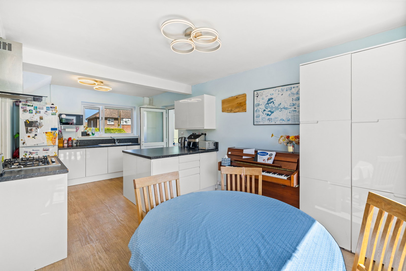 Semi Detached House in Ashurst Wood