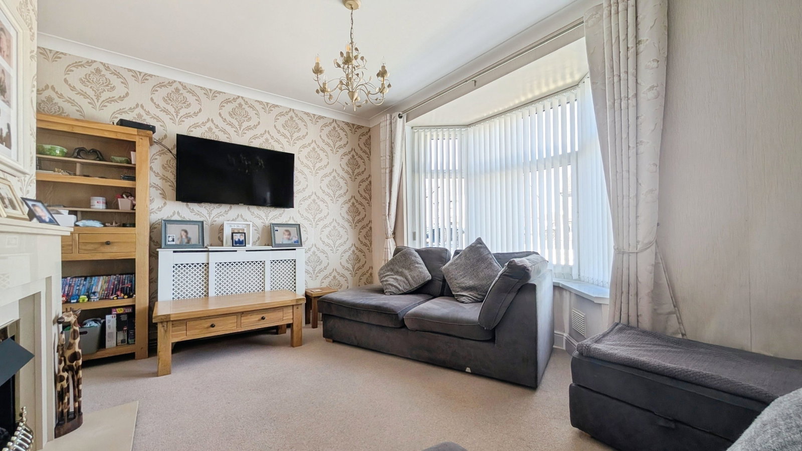 Semi Detached House in Swansea