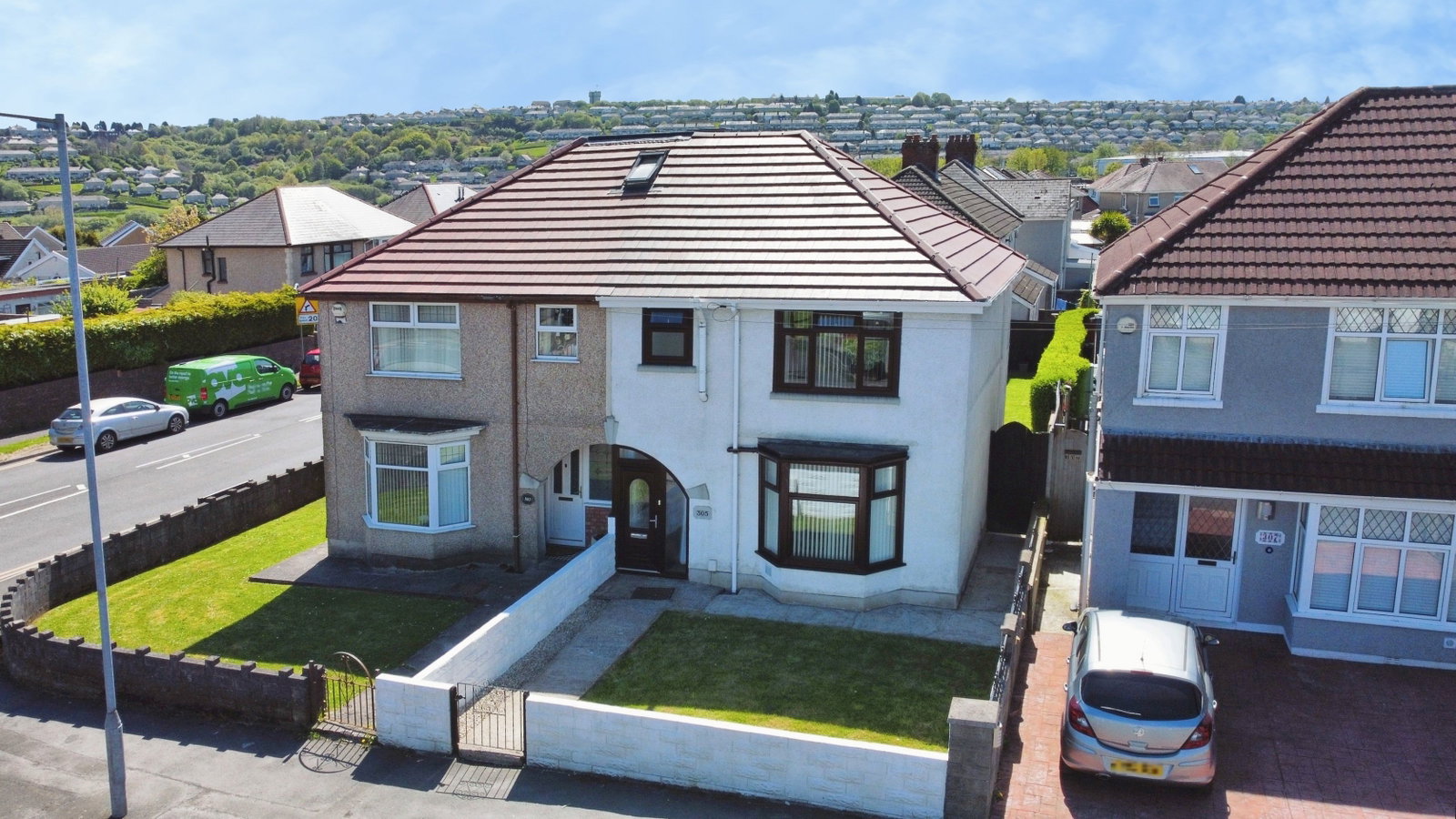 Semi Detached House in Swansea