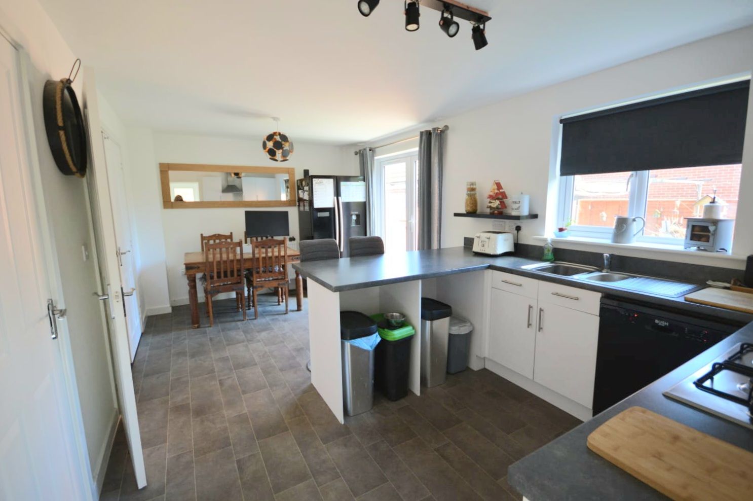 Detached House in Carmarthen