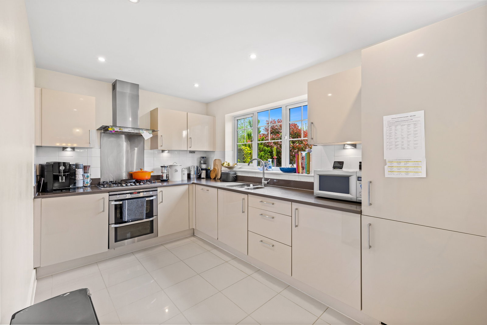 Detached House in East Grinstead