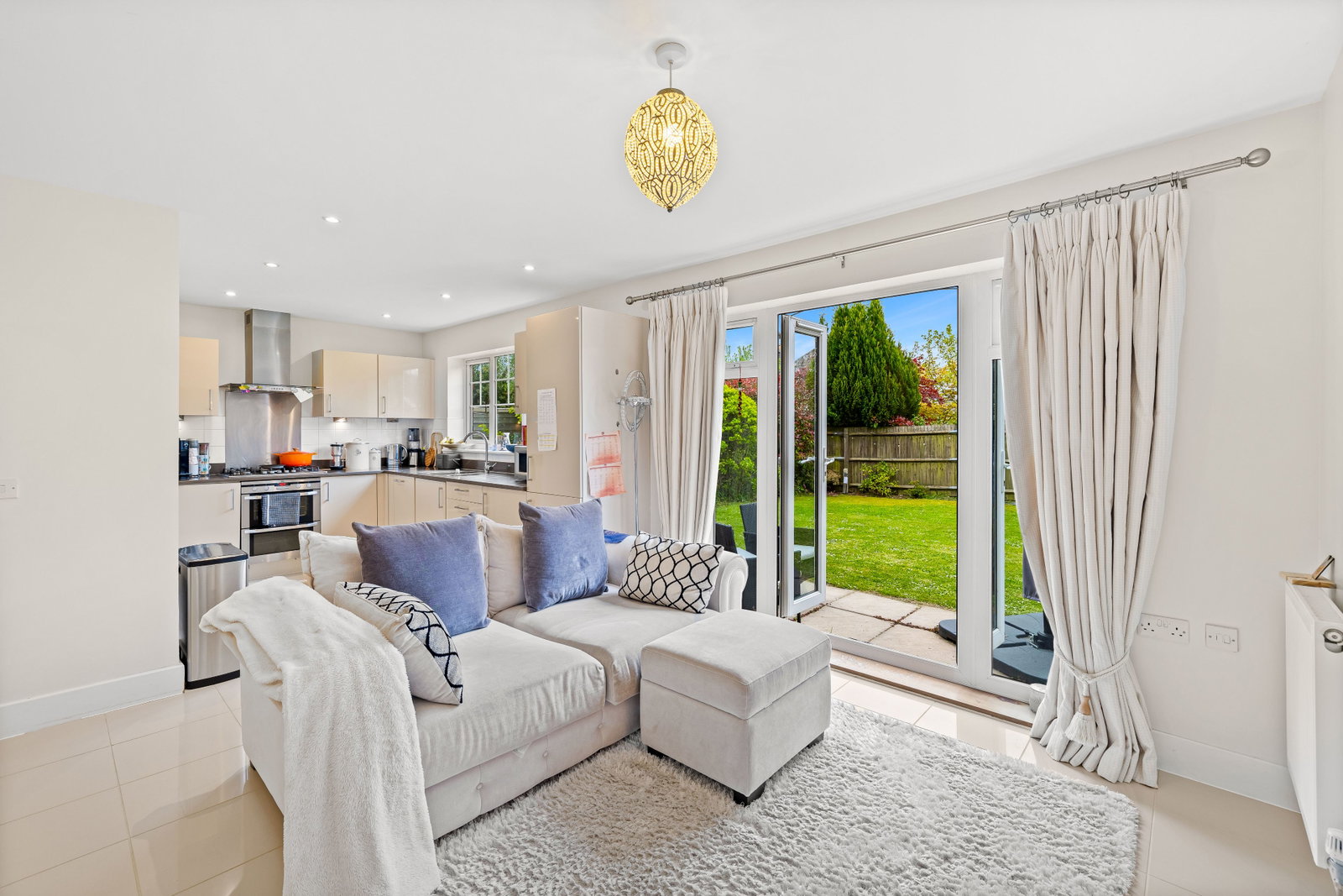 Detached House in East Grinstead