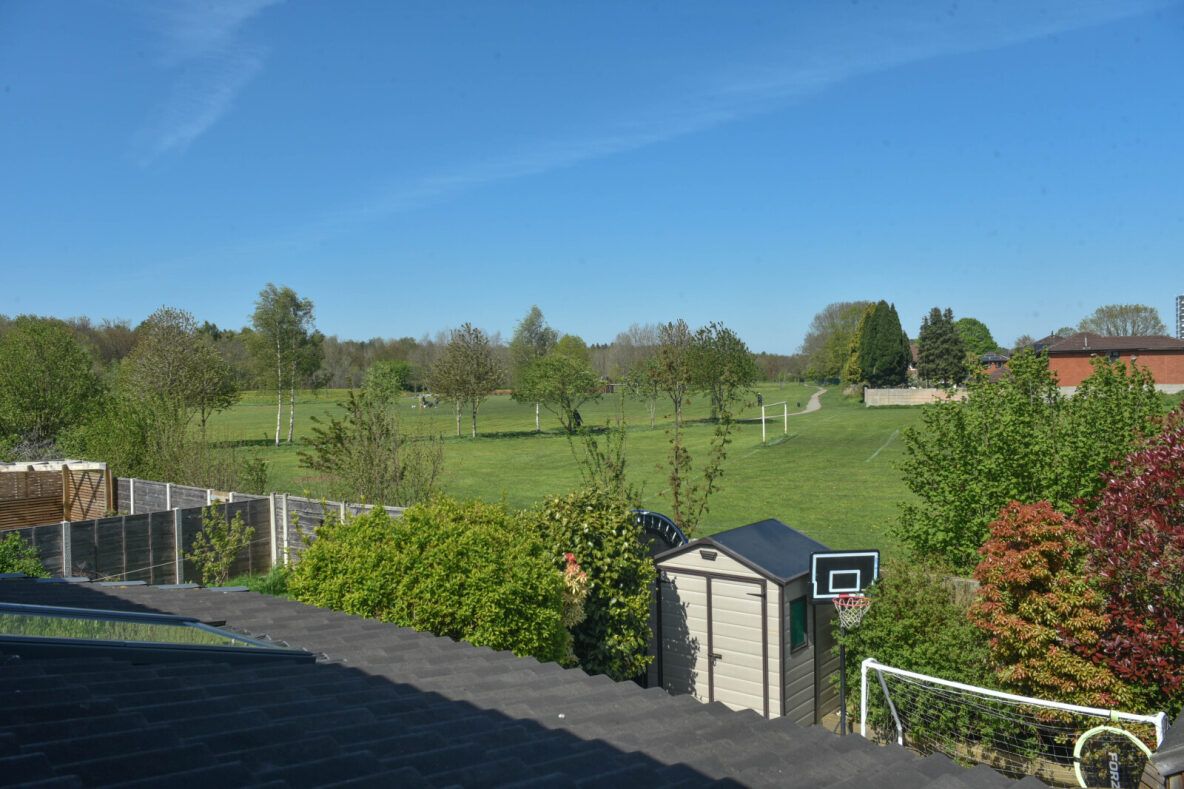 Semi Detached House in Sale