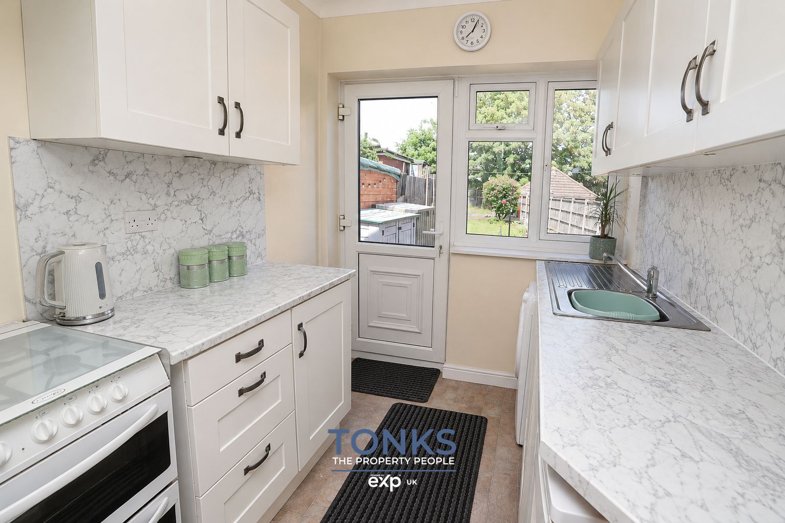 Semi Detached House in Rowley Regis 5