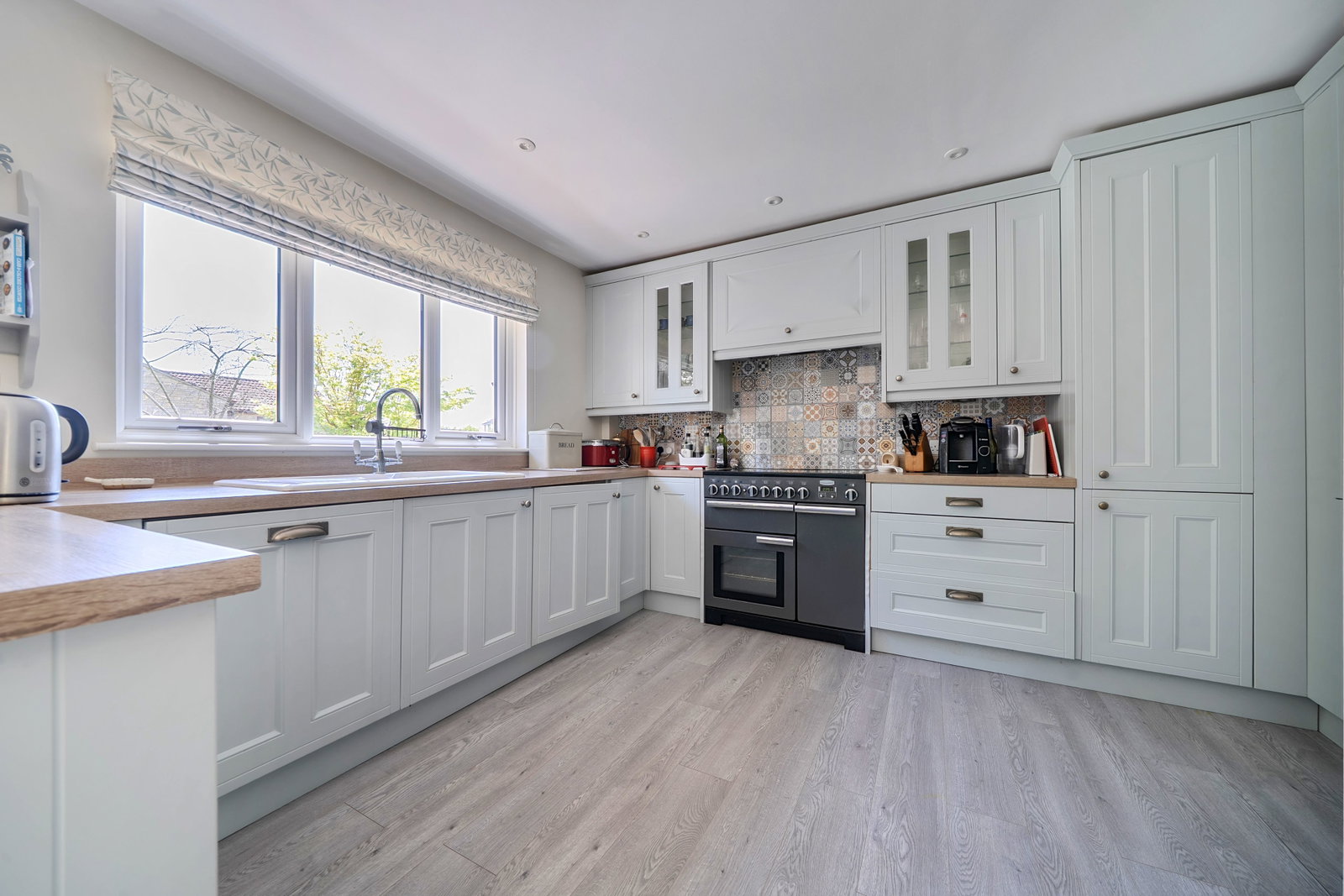 Bungalow in  Melksham