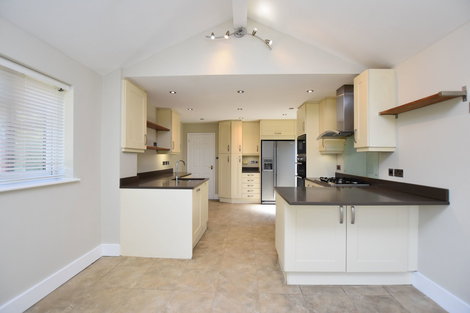Detached House in Camberley