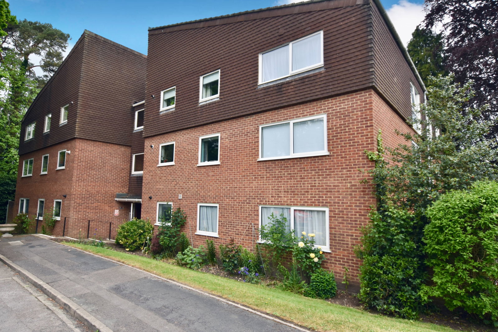 Flat in Camberley