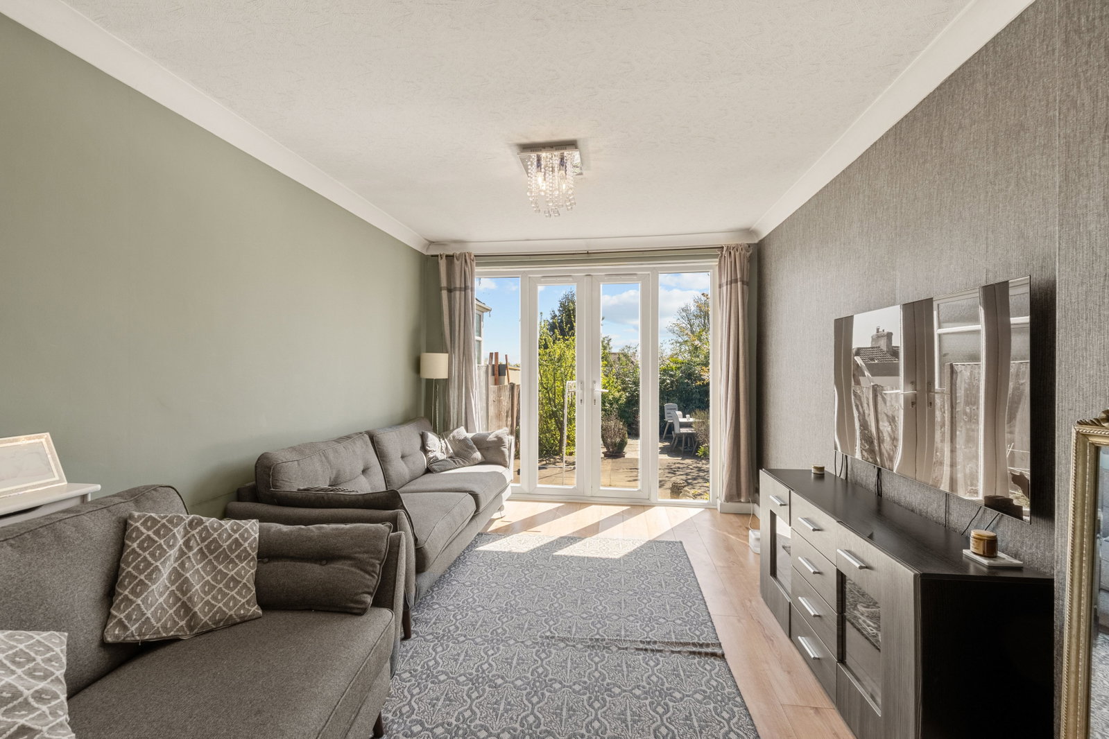 Semi Detached House in Halifax