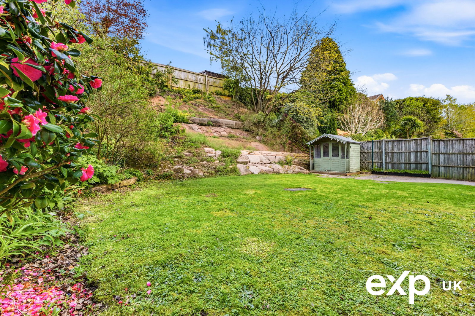 Detached House in Nottingham