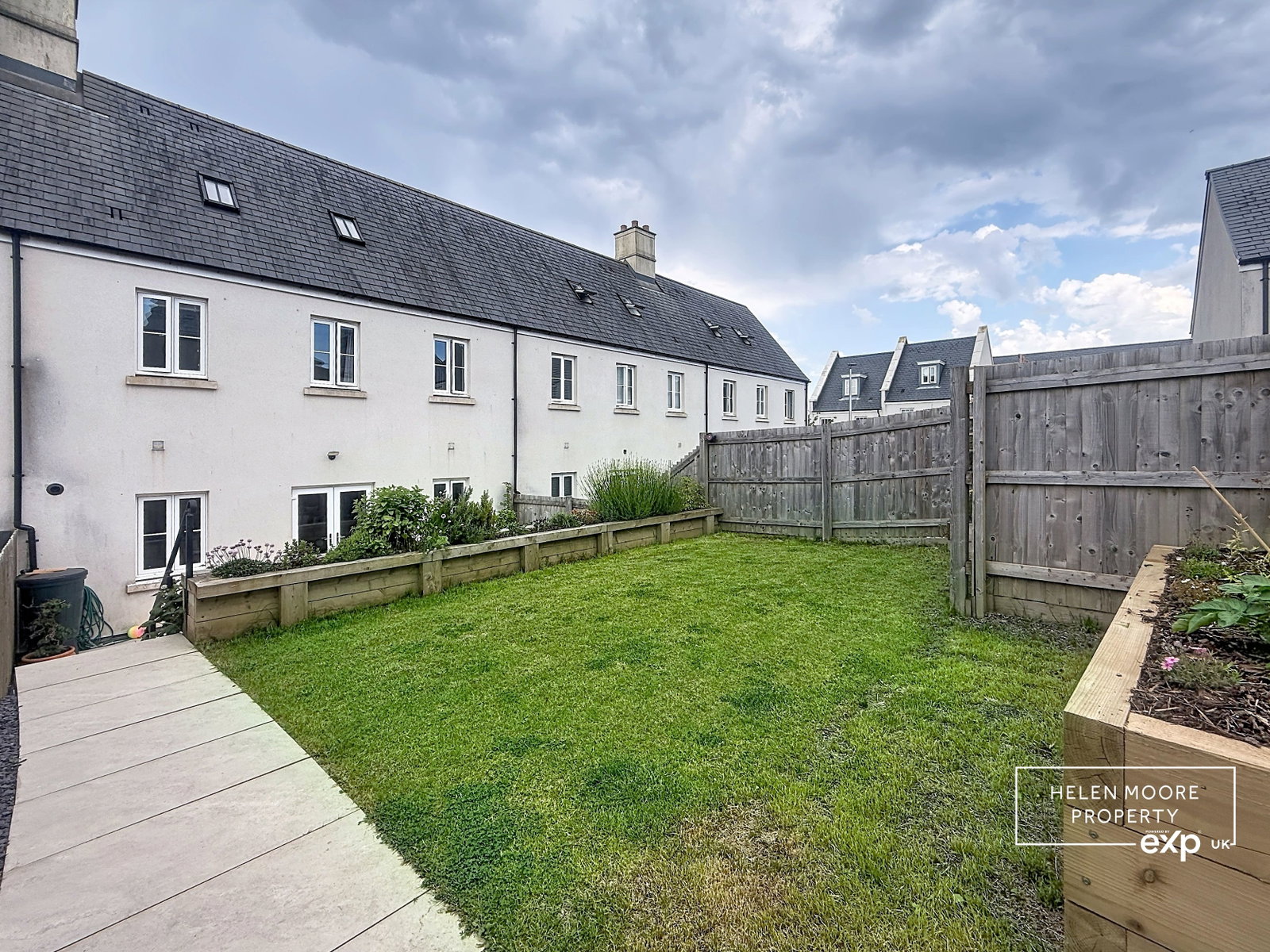 Terraced House in Plymouth 4