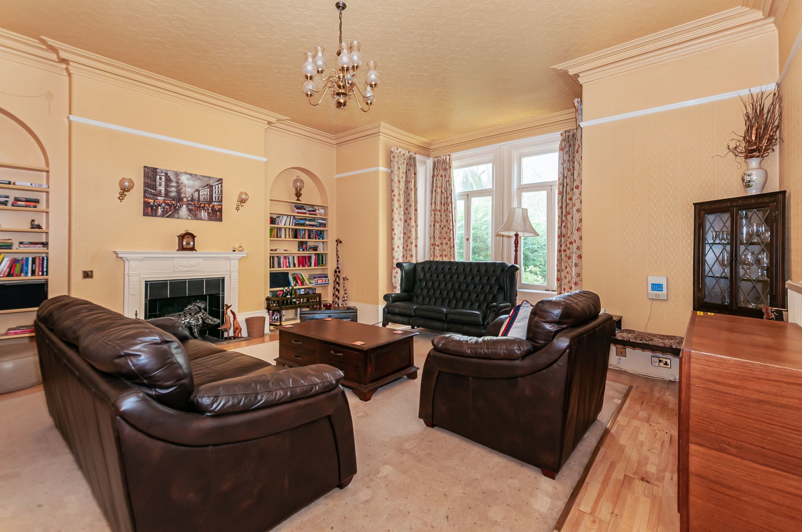 Semi Detached House in Hull
