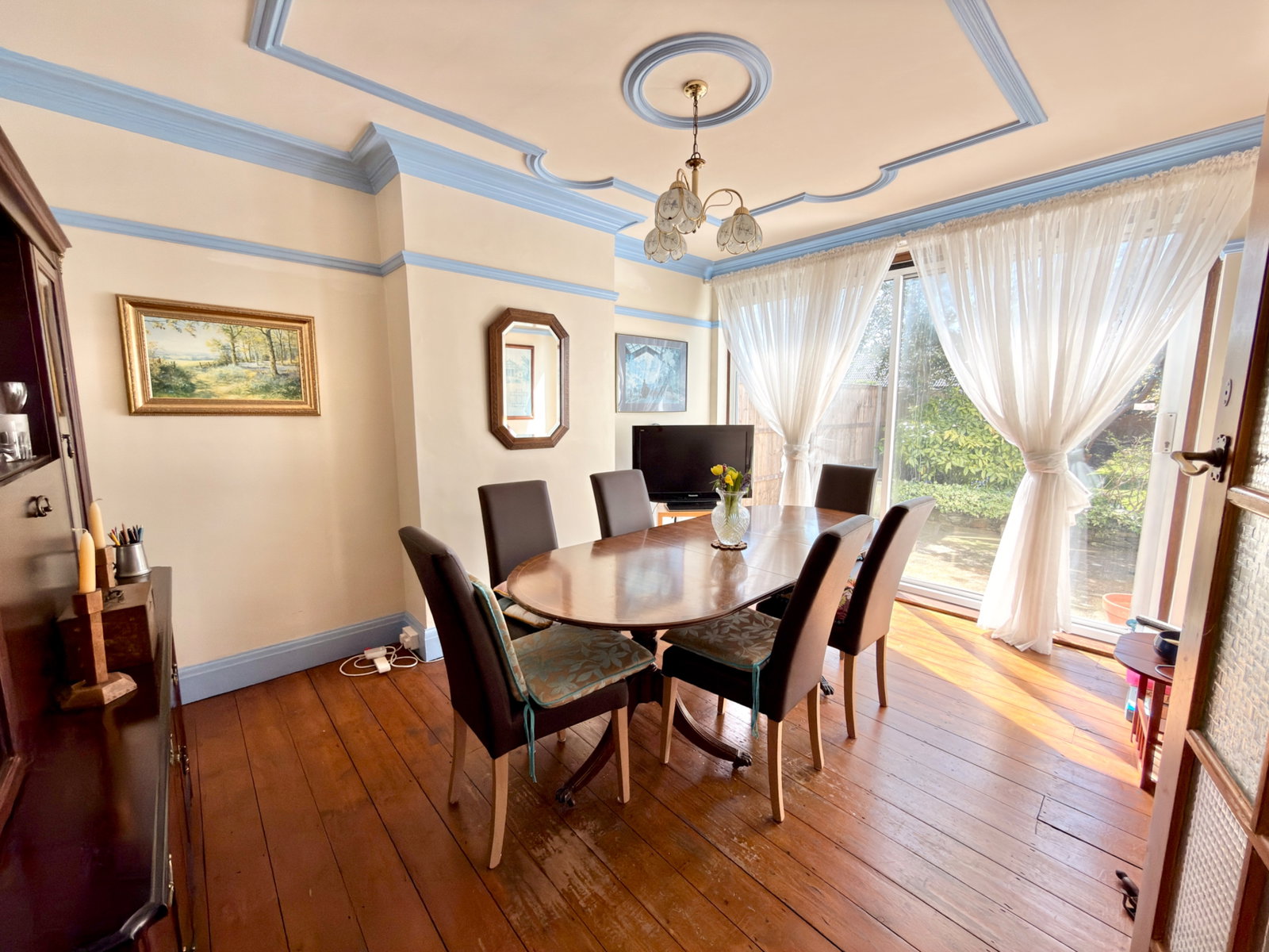 Semi Detached House in Harrow