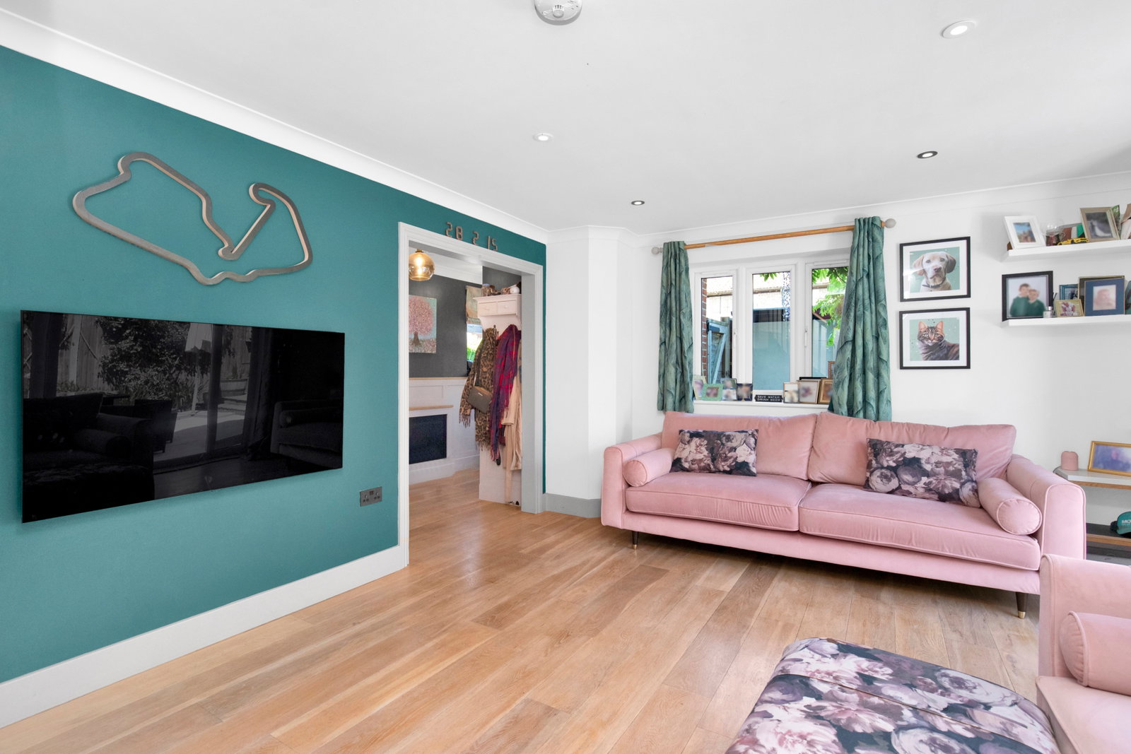 Detached House in Bordon